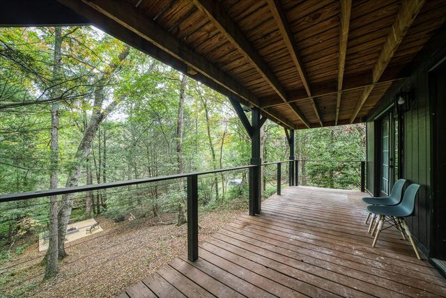 37 River Ln, Crossville, TN 38555