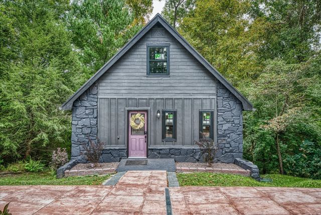 37 River Ln, Crossville, TN 38555