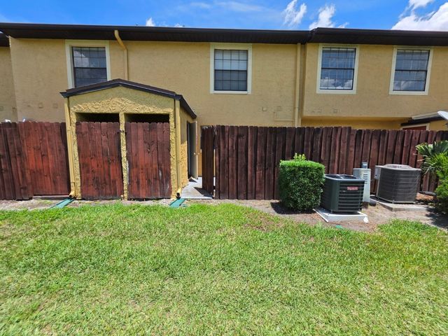 7450 WYNNEWOOD SQUARE 189, Winter Park, FL 32792