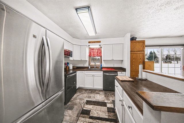 10955 Sooten Road, Manchester, MI 48158