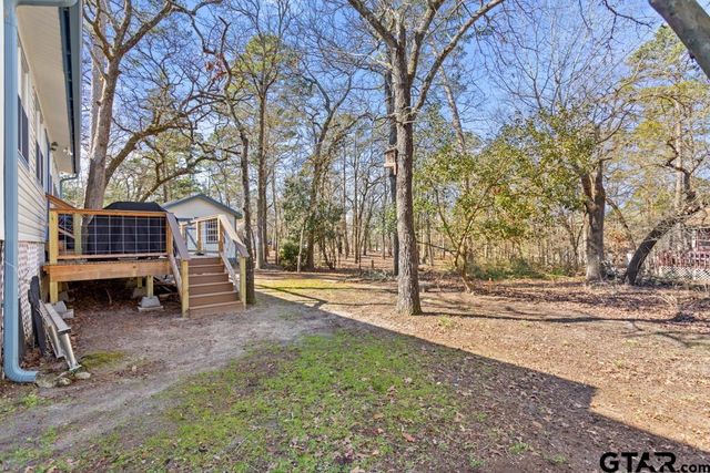 435 Wildwood Trl, Holly Lake Ranch, TX 75765