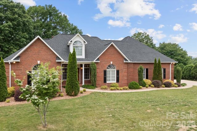 139 Morning Dove Lane, Statesville, NC 28625
