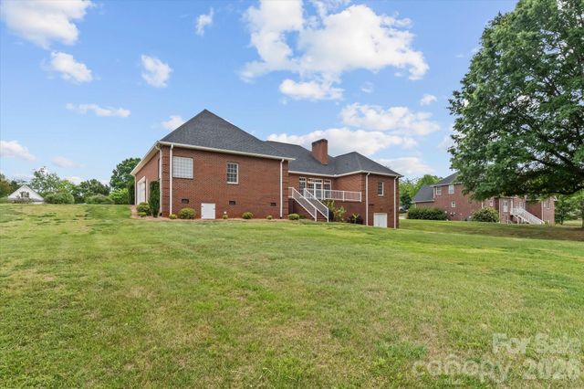 139 Morning Dove Lane, Statesville, NC 28625