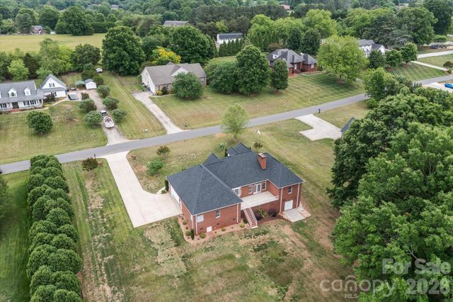 139 Morning Dove Lane, Statesville, NC 28625