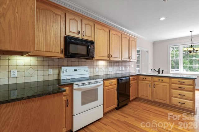 139 Morning Dove Lane, Statesville, NC 28625
