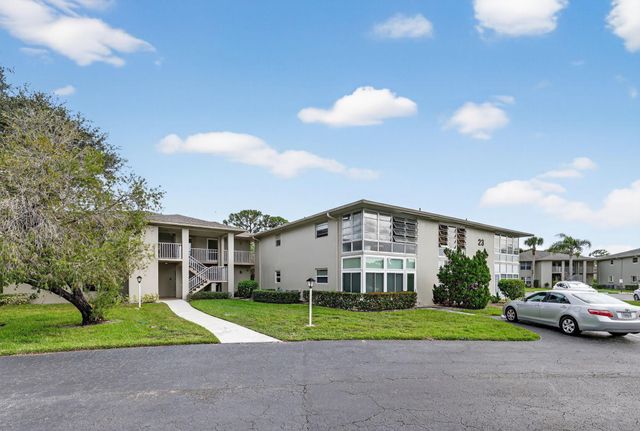 23 Lake Vista Trail 204, Port St Lucie, FL 34952