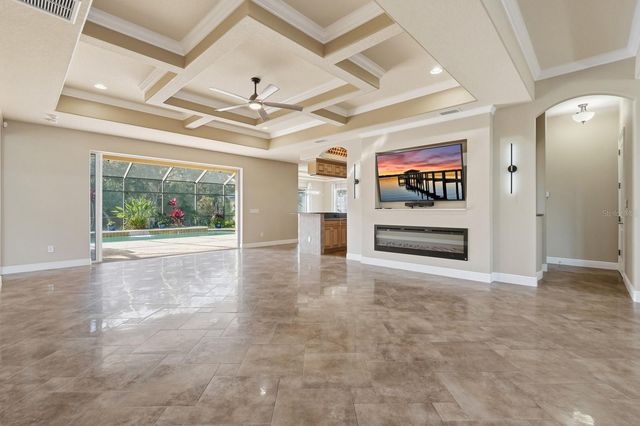 33 N RIVERWALK DRIVE, Palm Coast, FL 32137