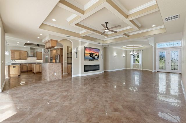 33 N RIVERWALK DRIVE, Palm Coast, FL 32137