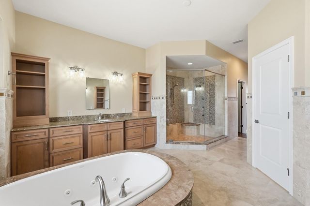 33 N RIVERWALK DRIVE, Palm Coast, FL 32137