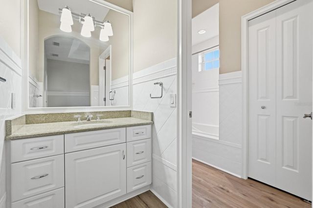 33 N RIVERWALK DRIVE, Palm Coast, FL 32137