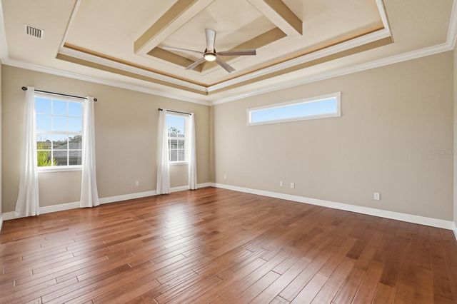 33 N RIVERWALK DRIVE, Palm Coast, FL 32137