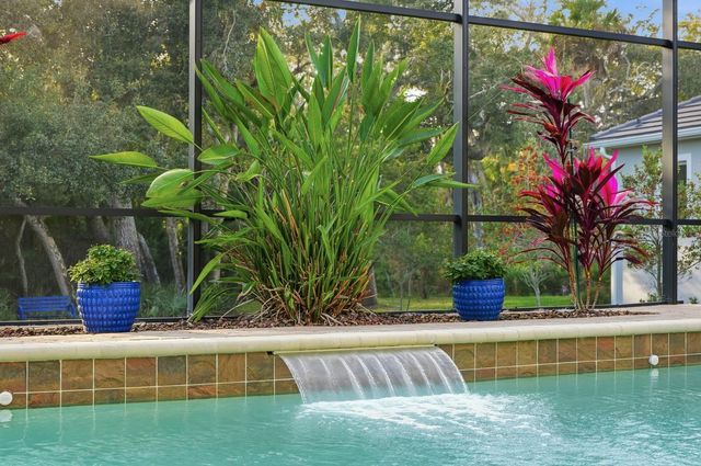 33 N RIVERWALK DRIVE, Palm Coast, FL 32137