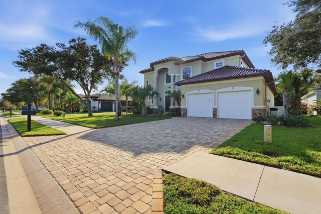 33 N RIVERWALK DRIVE, Palm Coast, FL 32137