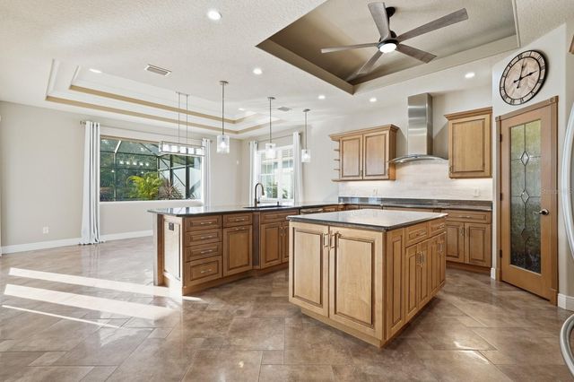 33 N RIVERWALK DRIVE, Palm Coast, FL 32137