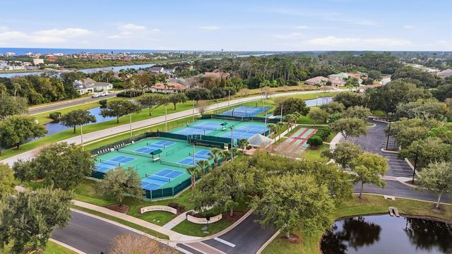 33 N RIVERWALK DRIVE, Palm Coast, FL 32137