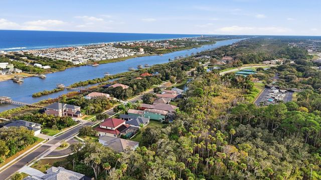 33 N RIVERWALK DRIVE, Palm Coast, FL 32137