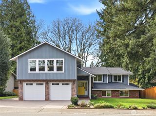 9539 172nd Avenue NE, Redmond, WA 98052