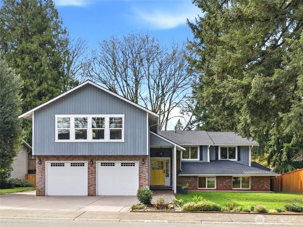 9539 172nd Avenue NE, Redmond, WA 98052