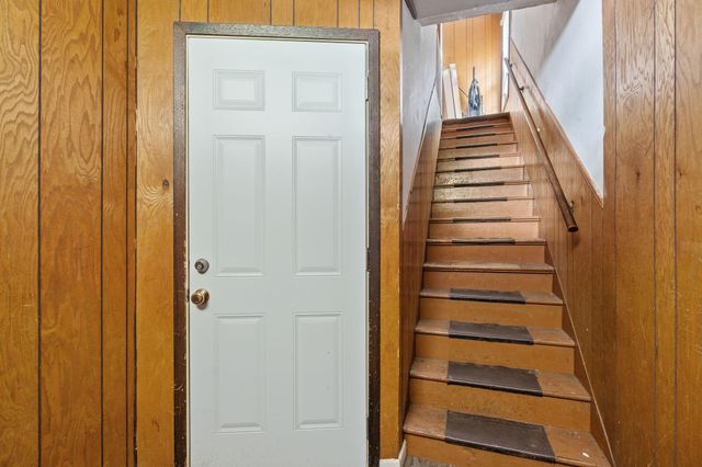 454 Sherburne Avenue, Saint Paul, MN 55103