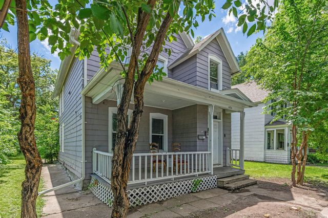 454 Sherburne Avenue, Saint Paul, MN 55103