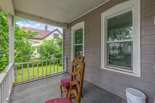 454 Sherburne Avenue, Saint Paul, MN 55103