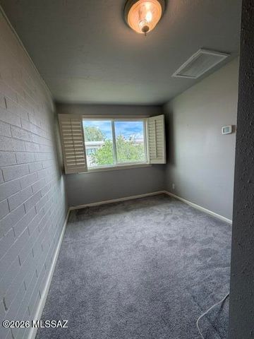 1776 S Palo Verde Avenue B211, Tucson, AZ 85713