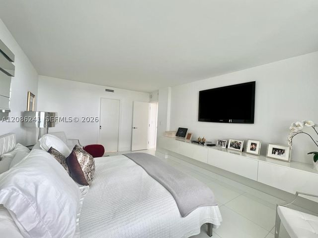 177 Ocean Lane Dr 405, Key Biscayne, FL 33149