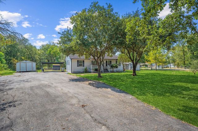 6342 Big Oaks Drive, Conroe, TX 77385