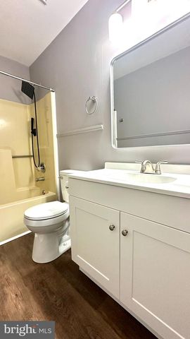 704 SAINT PETERS CT, Edgewood, MD 21040