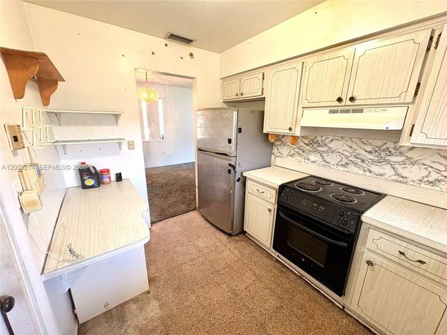 8220 NW 15th Street, Pembroke Pines, FL 33024