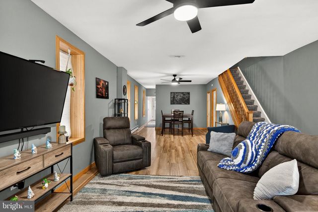 210 MARKET ST, Marcus Hook, PA 19061