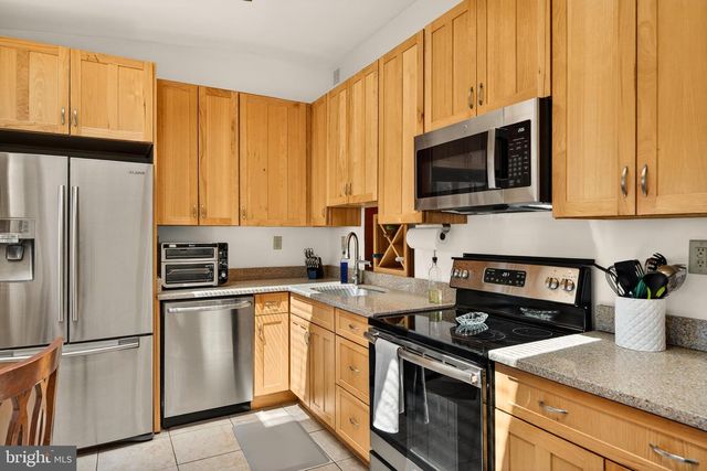 210 MARKET ST, Marcus Hook, PA 19061