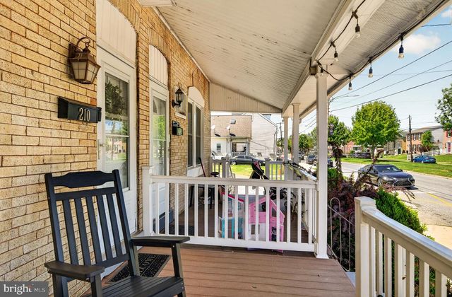 210 MARKET ST, Marcus Hook, PA 19061
