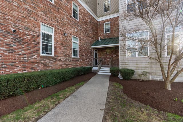 87 Franklin St 306, Quincy, MA 02169