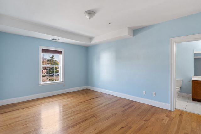 87 Franklin St 306, Quincy, MA 02169