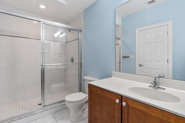87 Franklin St 306, Quincy, MA 02169