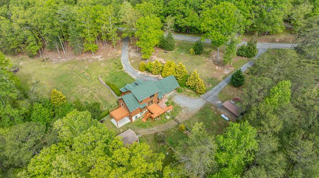 1881 E John Smith Road E, Blairsville, GA 30512