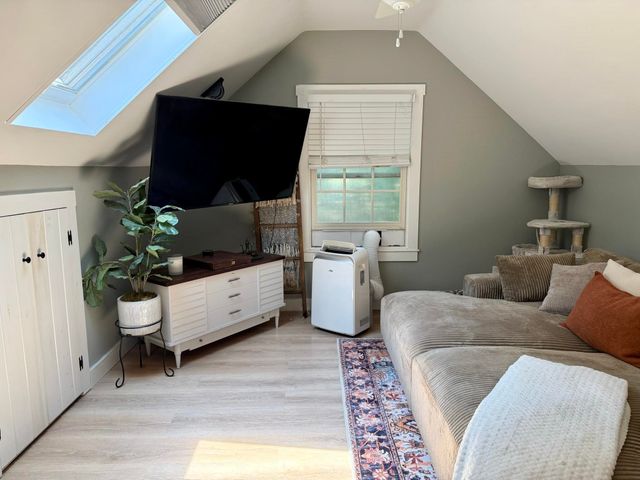 10 Ruth Lane, Hampton, NH 03842