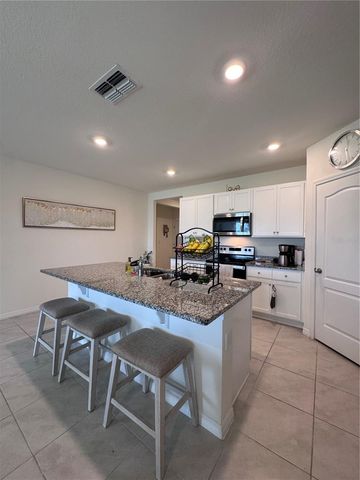 641 GRIFFON AVENUE, Lake Alfred, FL 33850