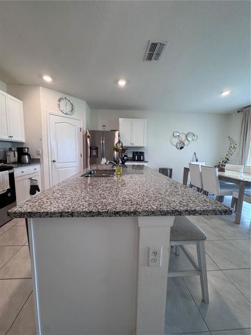 641 GRIFFON AVENUE, Lake Alfred, FL 33850