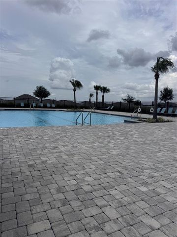 641 GRIFFON AVENUE, Lake Alfred, FL 33850