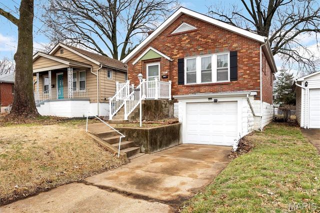 2411 Telegraph Road, Lemay, MO 63125