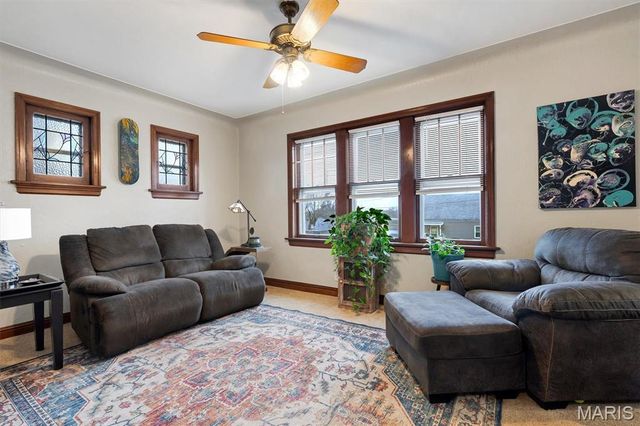 2411 Telegraph Road, Lemay, MO 63125