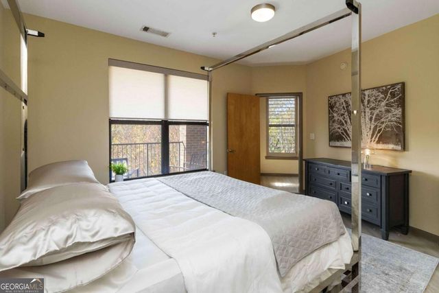 898 Oak Street SW 1412, Atlanta, GA 30310