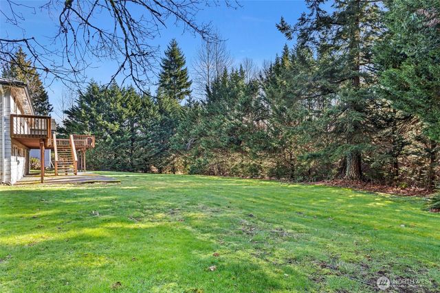 23829 SE 208th St, Maple Valley, WA 98038