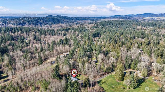 23829 SE 208th St, Maple Valley, WA 98038