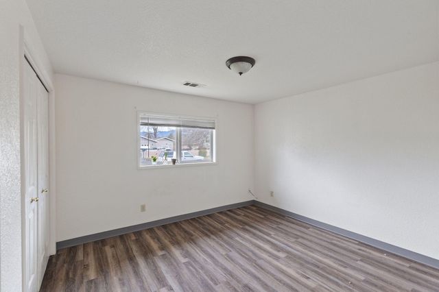 1460 SW Kokanee Lane, Grants Pass, OR 97527