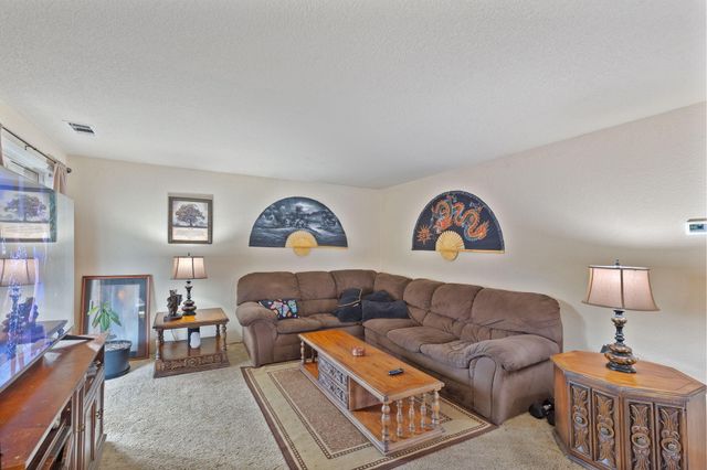 1460 SW Kokanee Lane, Grants Pass, OR 97527