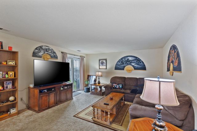 1460 SW Kokanee Lane, Grants Pass, OR 97527