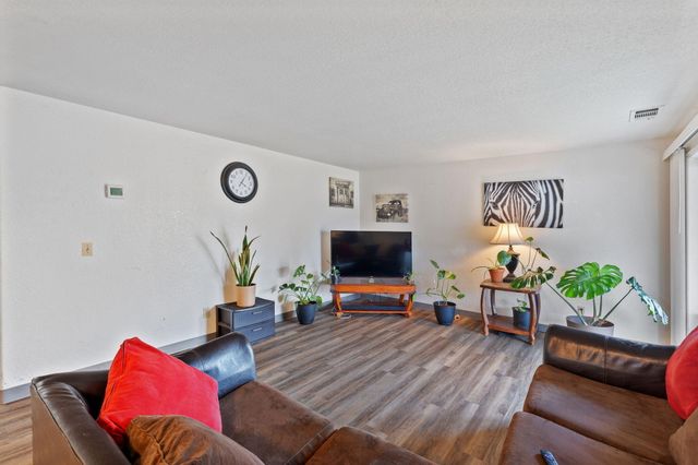 1460 SW Kokanee Lane, Grants Pass, OR 97527